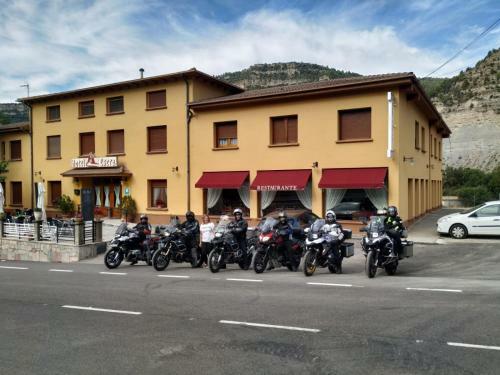 Hotel Del Esera
