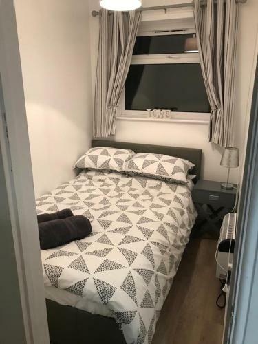 Ground Floor Holiday Apartment In Brean, Somerset