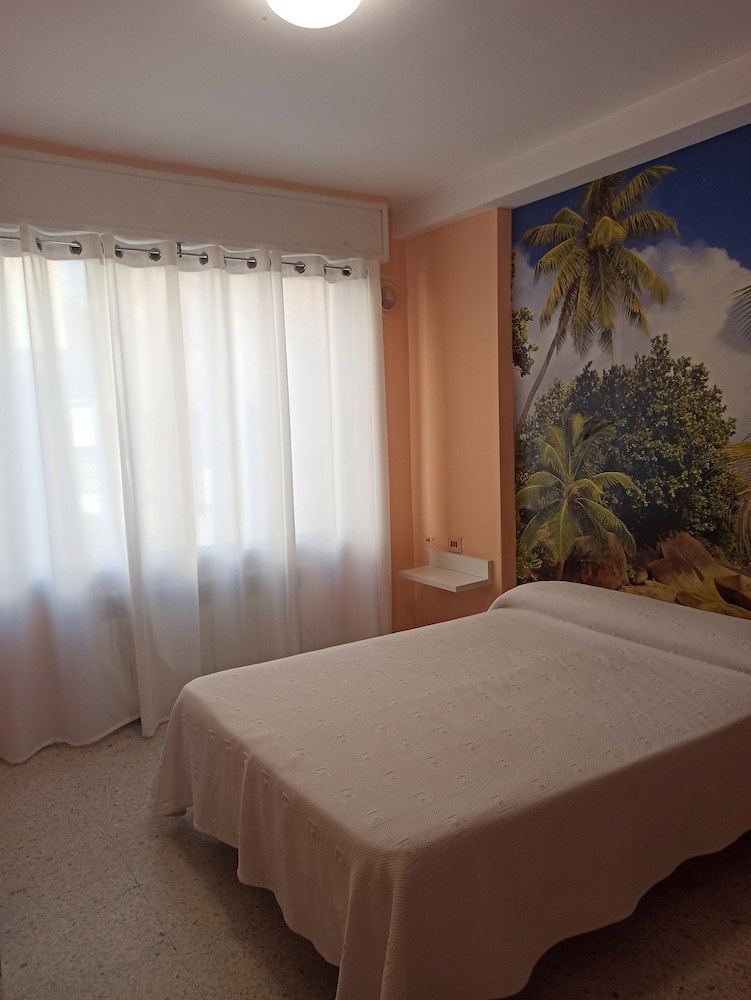 Hostal Sol