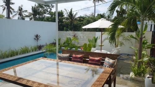Black Sands Villas