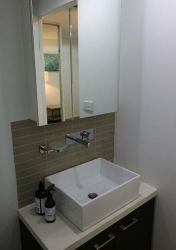 Melbourne Star Apartment