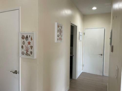 Stylish Living With Comfort Next To Beverly Hills