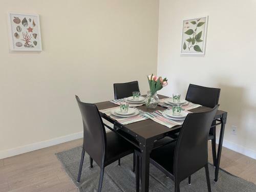 Stylish Living With Comfort Next To Beverly Hills