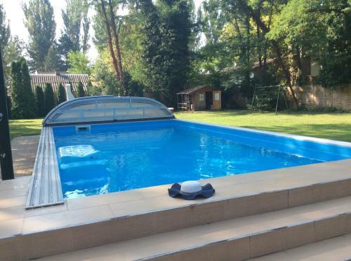 Villa Lily