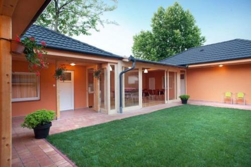 Sunshine SH Apartmanh�z