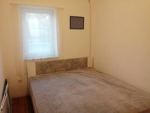 Sea View 1-bedroom Apartment Long Island