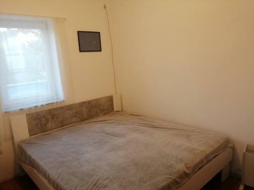 Sea View 1-bedroom Apartment Long Island