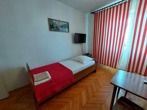 Rados Apartments