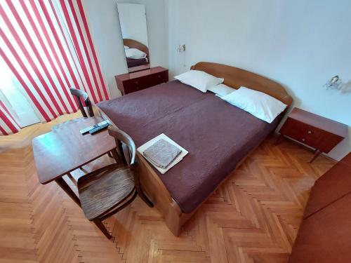 Rados Apartments