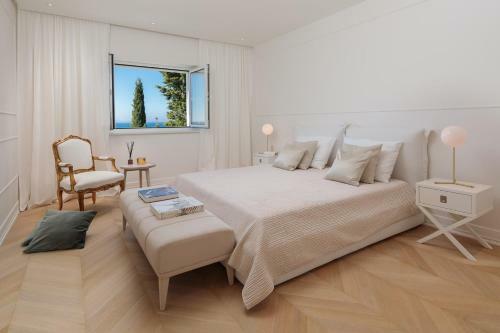 Apartments Coral