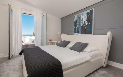 Apartments Coral