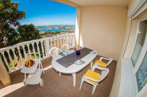 Apartamento Maestral Suites