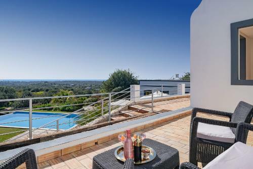 Villa Farfalla Countryside Retreat 2 Houses Estoi