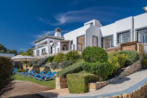 Villa Farfalla Countryside Retreat 2 Houses Estoi