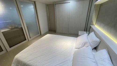 Apartamento Novo Studio Para Se Hospedar No Centro de Foz