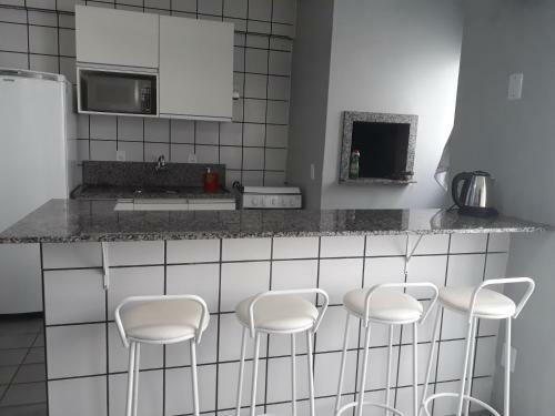 Apartamento 107 Ap Canasvieiras No Centro Com Garagem