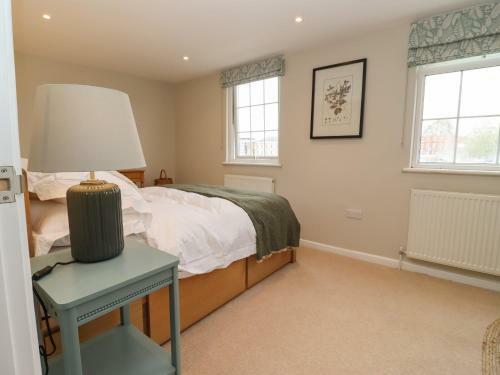 14 Northfield Passage