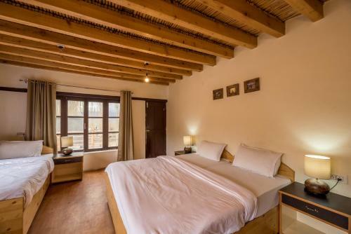 Himalayan Jewel Villa Private Room W Garden