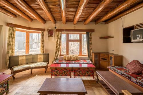 Himalayan Jewel Villa Private Room W Garden