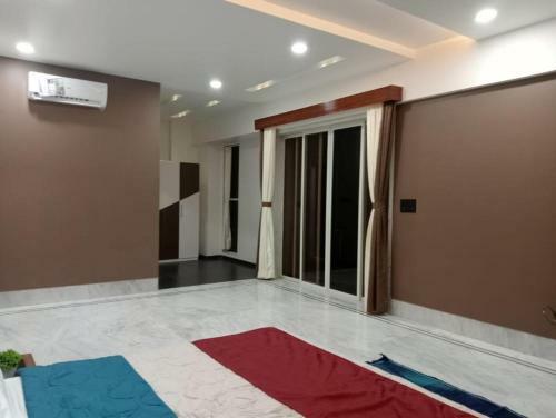 Lion's Villa 4bhk
