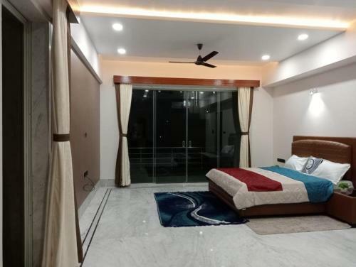 Lion's Villa 4bhk
