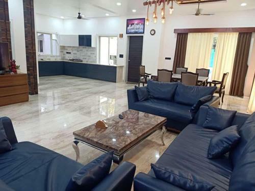 Lion's Villa 4bhk