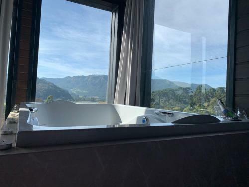 Hostal Loft Felicidade- Pousada Cachoeira Da Neve