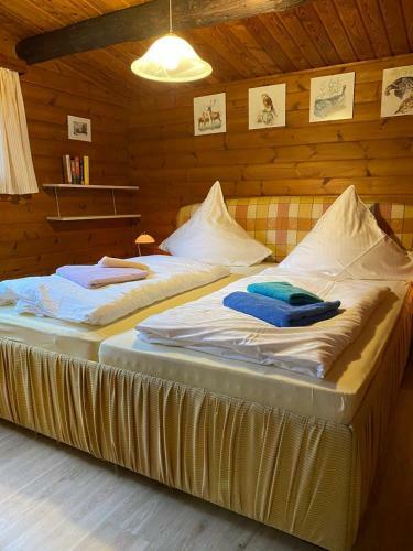 Heidegut Eschede Reitsportanlage Und Feriendorf