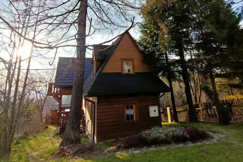 Ludwik�wka Pod Luboniem, Stu-letni Domek W G�rach