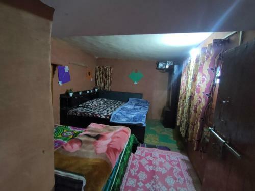 Hilltop Retreat Mukteshwar Homestay