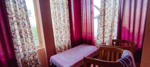 Hilltop Retreat Mukteshwar Homestay