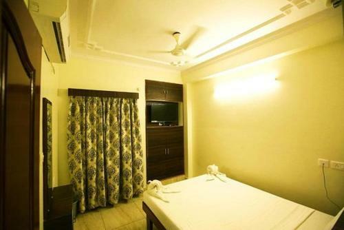 Hotel Vasantharaja Inn