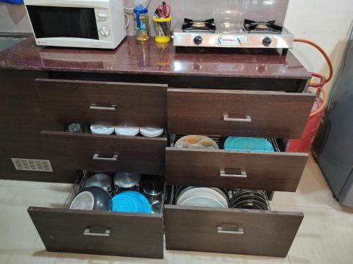1bhk Service Apartment 212