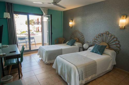 Hotel La Posada De Paco - Spa & Adults Friendly