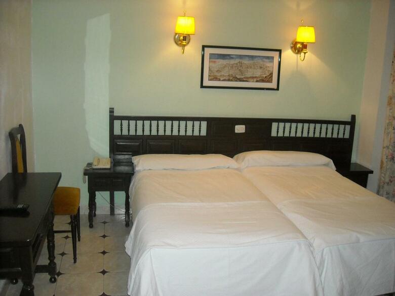 Hostal Residencia Avenida