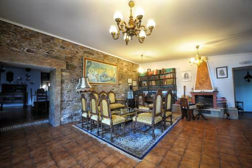 Mar De Queo Hotel