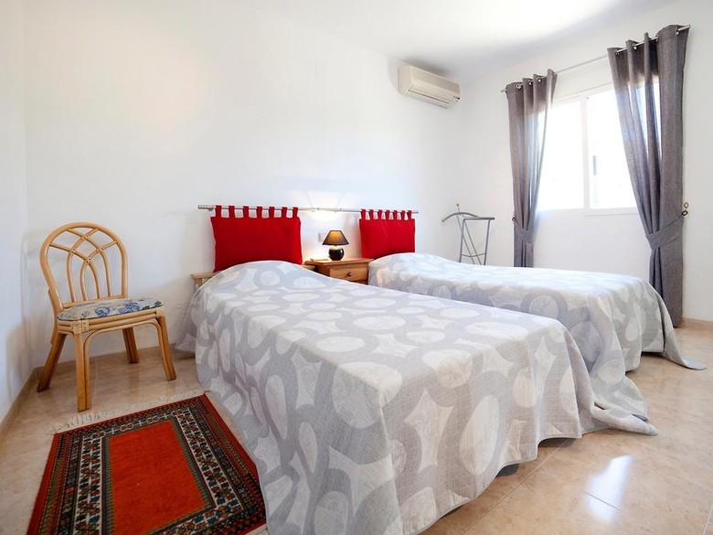 Villa Ingy