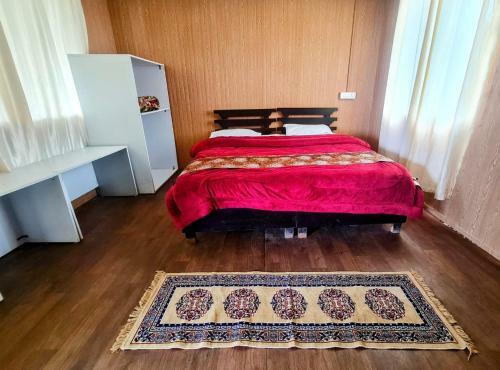 Hotel The Kanatal Arbour