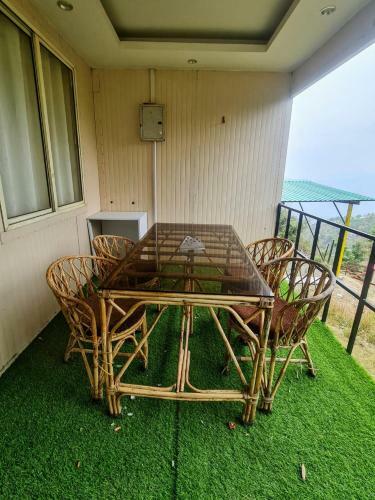 Hotel The Kanatal Arbour