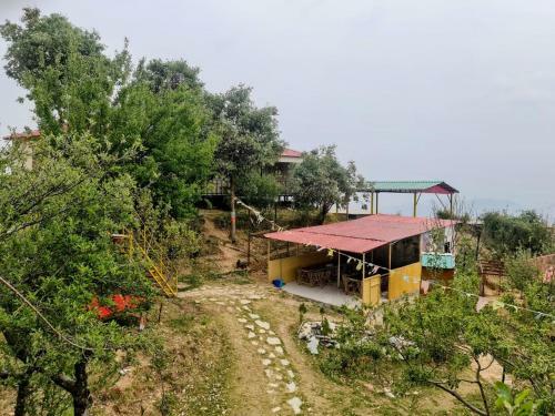 Hotel The Kanatal Arbour