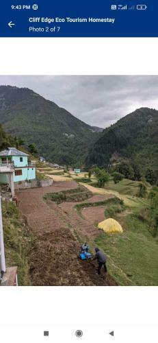 Cliff Edge Eco Home Stay