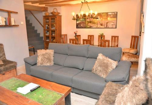 Apartamento Tr�plex R�stico-moderno Hasta 18 Plazas - Pobla de Lillet
