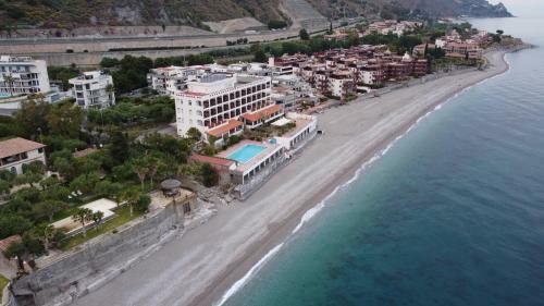 Apartamento Deluxe Blue Holiday Home Taormina Sea Front