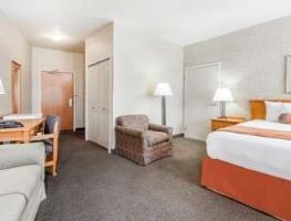 Ramada Penticton Hotel And Suites