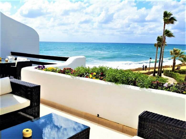 Coral Beach Aparthotel