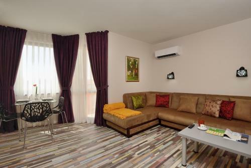 Apart Hotel Hello Hissar