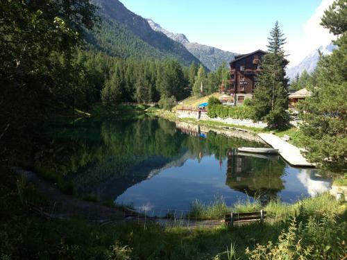Hostal Pension Aaron Am See