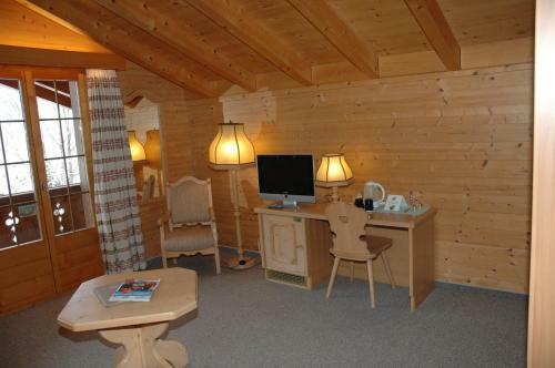 Hotel Alpenhof
