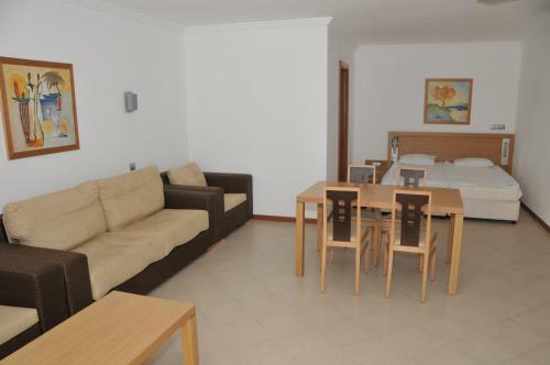 Private Apartments Cts In Emerald Beach Resort & Spa