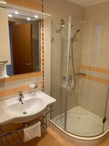 Private Apartments Cts In Emerald Beach Resort & Spa